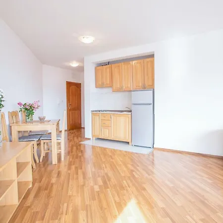 Larus-m Apartment