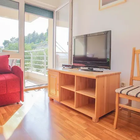 Larus-m Apartment